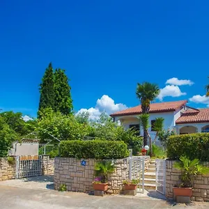 apartments-galli-porec.in-istria.net/
